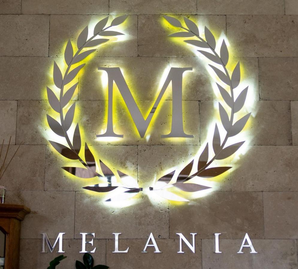Melania Hotel Uman Exterior foto